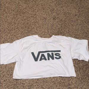 Cropped vans tee